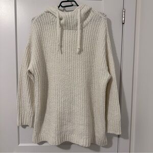Old Navy White Knit Oversized Pull Over Turtleneck Sweater Size Medium Women’s